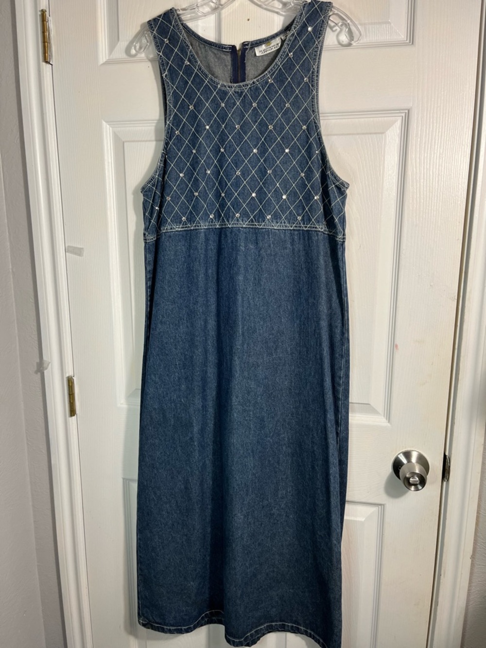 Sunshine Sleeveless Denim Maxi Dress with Diamond Stitching M